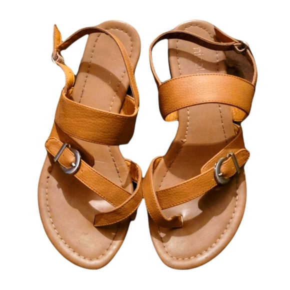 Shoes - Sandles